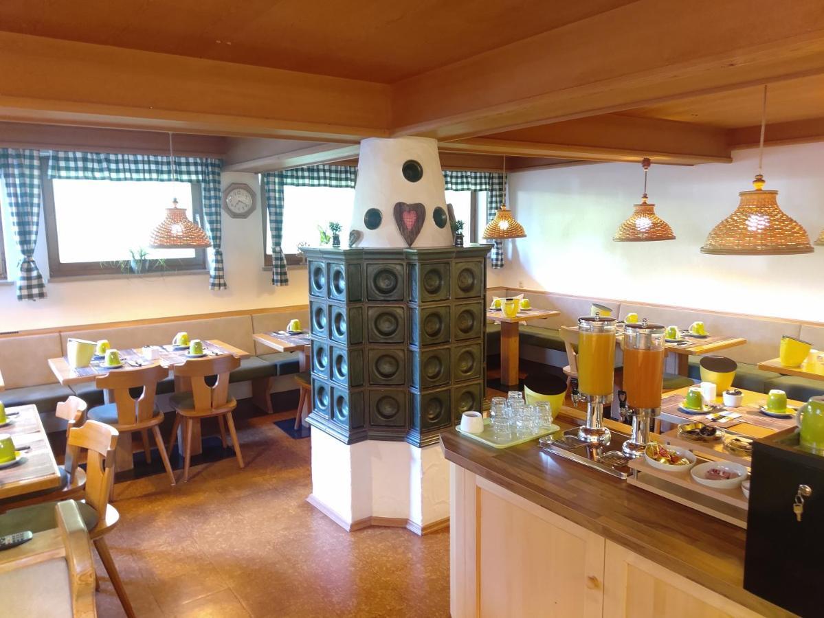 快乐吉恩贝格公园式酒店 普夫龙滕 外观 照片